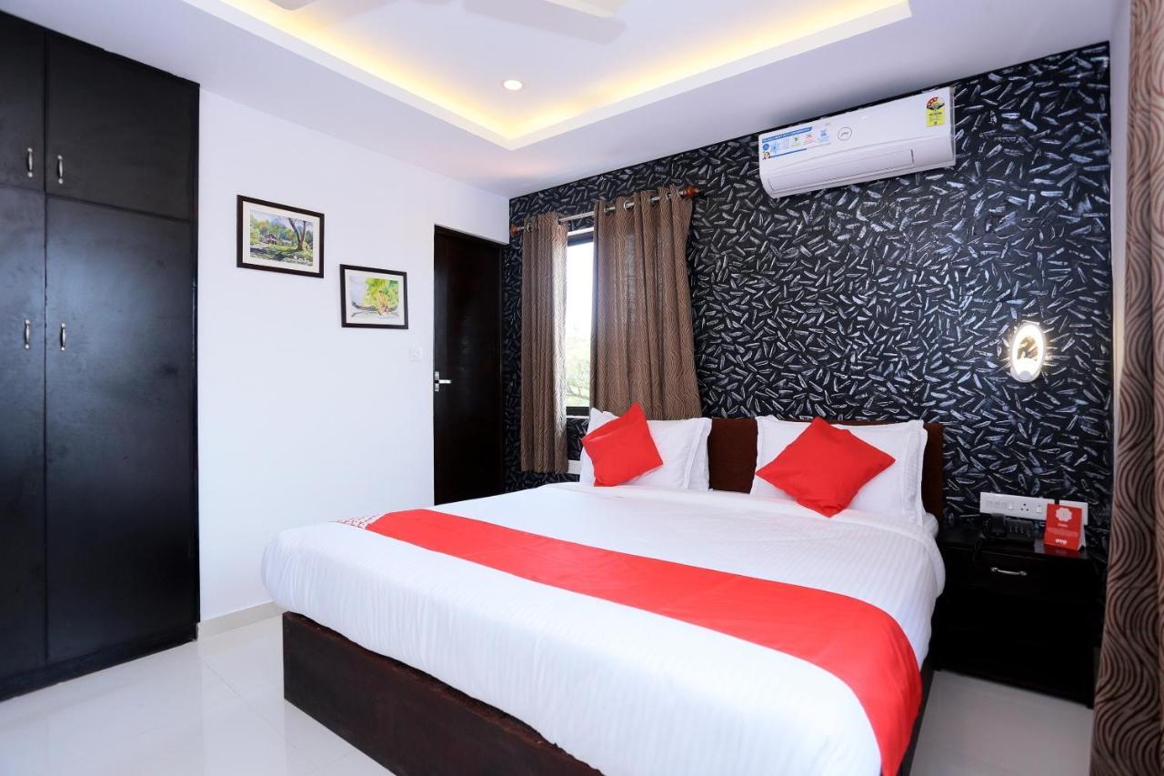 Capital O 61059 Green Life Hotel Kochi Exterior foto