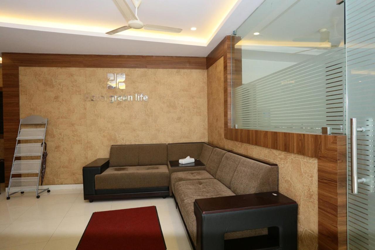 Capital O 61059 Green Life Hotel Kochi Exterior foto