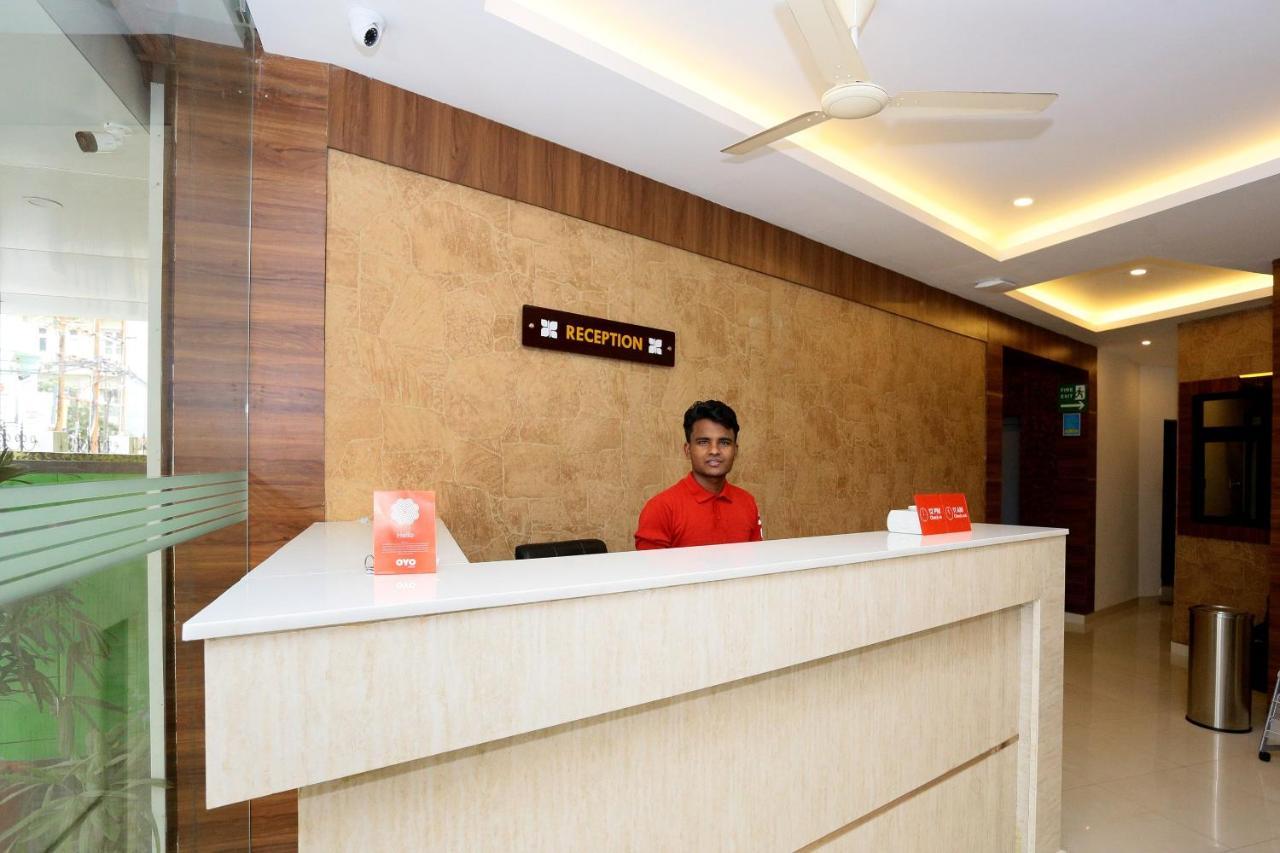 Capital O 61059 Green Life Hotel Kochi Exterior foto